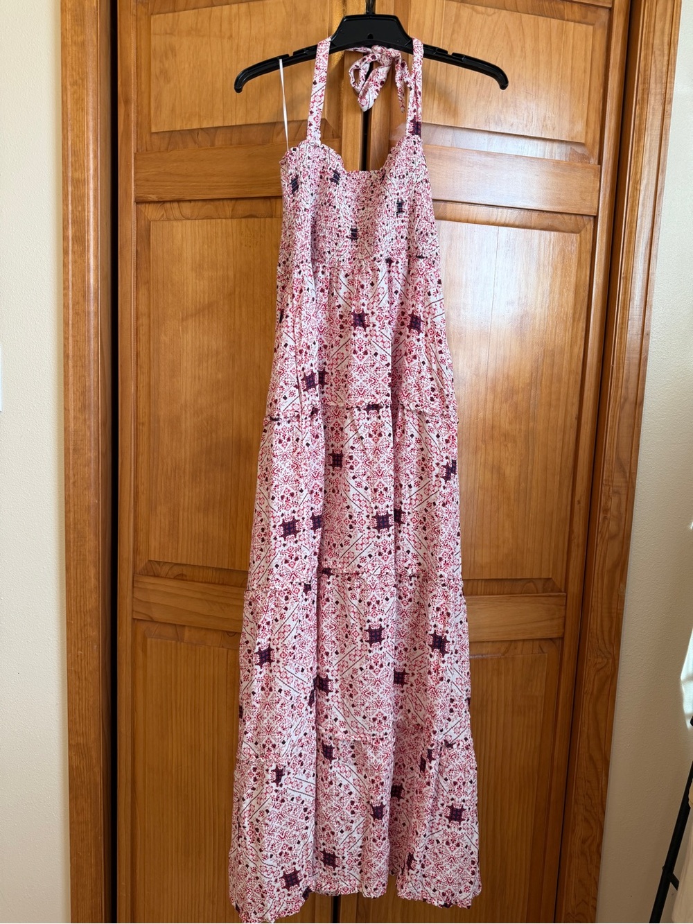 Ariat Red/Pink Patterned Halter Maxi Dress- L